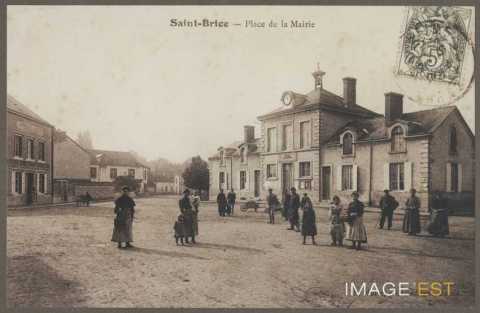 Place de la Mairie (Saint-Brice-Courcelles)